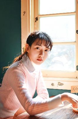 隔壁的性感邻居