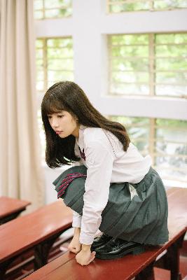 迷人的保姆在线观看